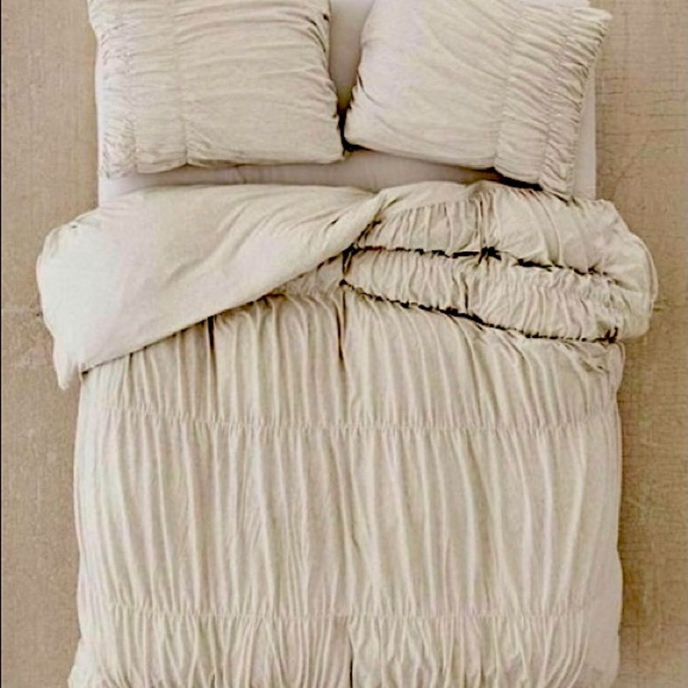 UO Ruched T-Shirt Jersey Duvet Set